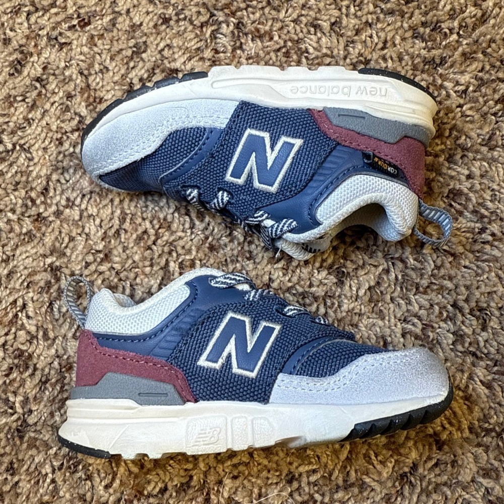 New Balance 997H Toddler Size 5 Sneakers Navy Blue Burgundy Bungee Lace Shoes